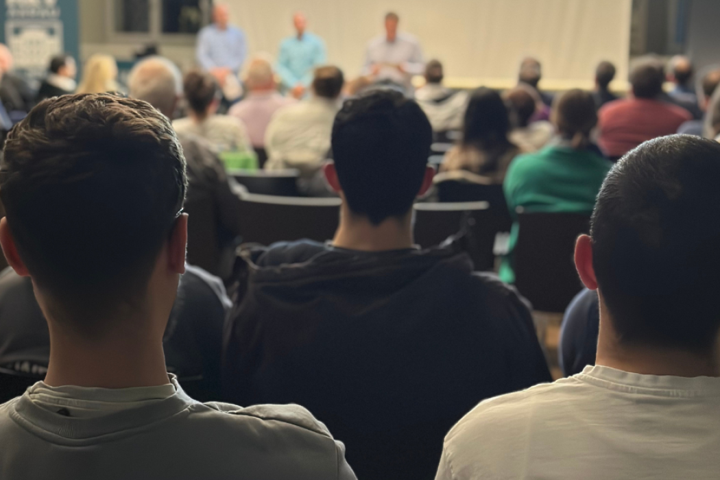 Studenten - in der Aula - Forum